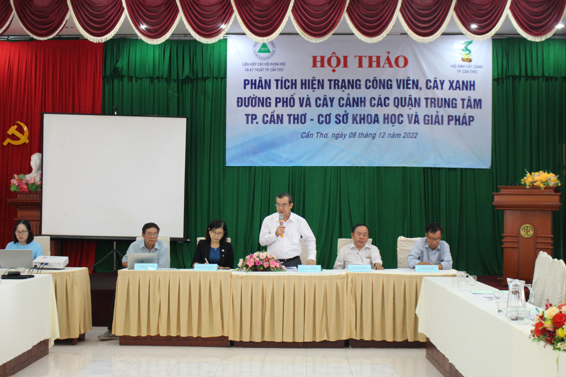 //custa.cantho.gov.vn/files/images/NAM%202022/hoi%20thao%20cay%20xanh.jpg