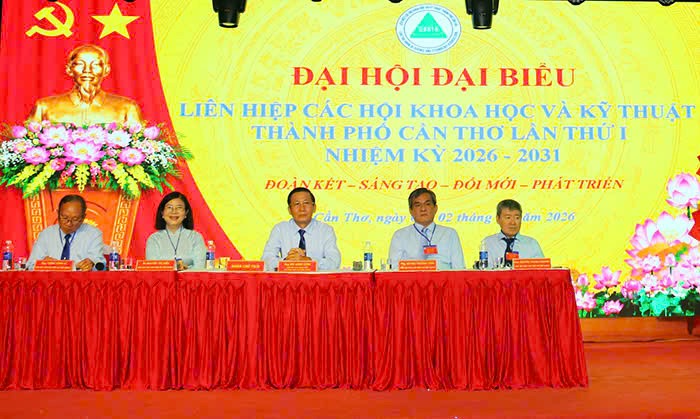 //custa.cantho.gov.vn/files/images/%C4%90H1.jpg