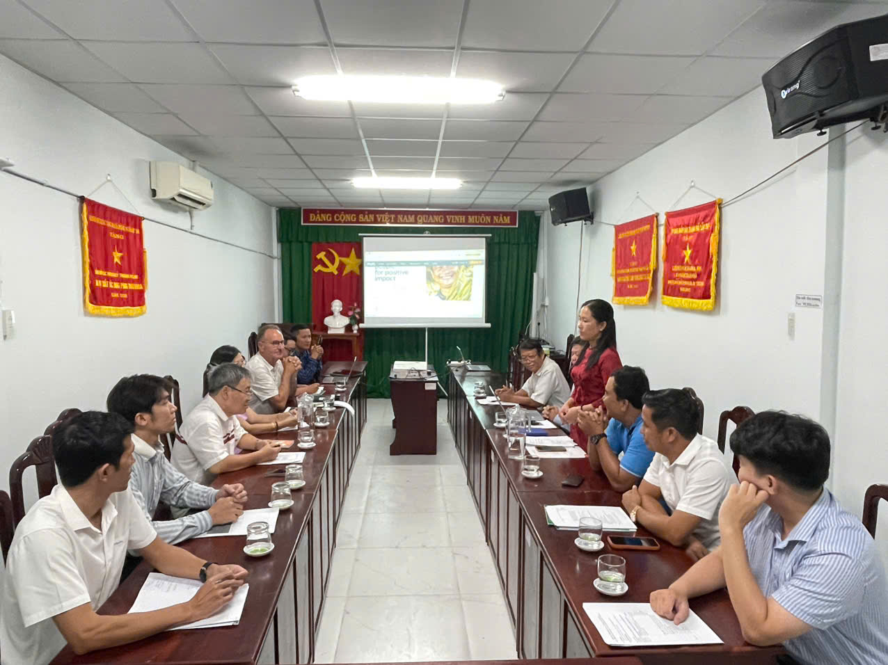 //custa.cantho.gov.vn/files/images/z7878656683859_2cc1833866b0d659d77af9040bb5b786.jpg